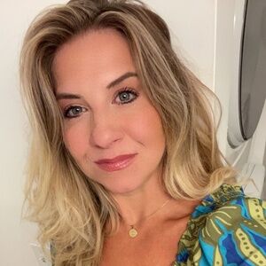 Meet your Posher, Constance